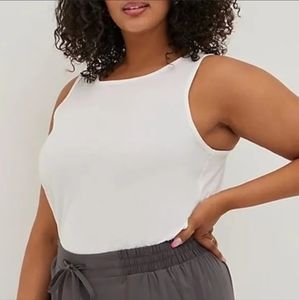 Torrid Tank Top 4X White Crew Everyday Classic Fit Jersey Plus Size Tunic Shirt